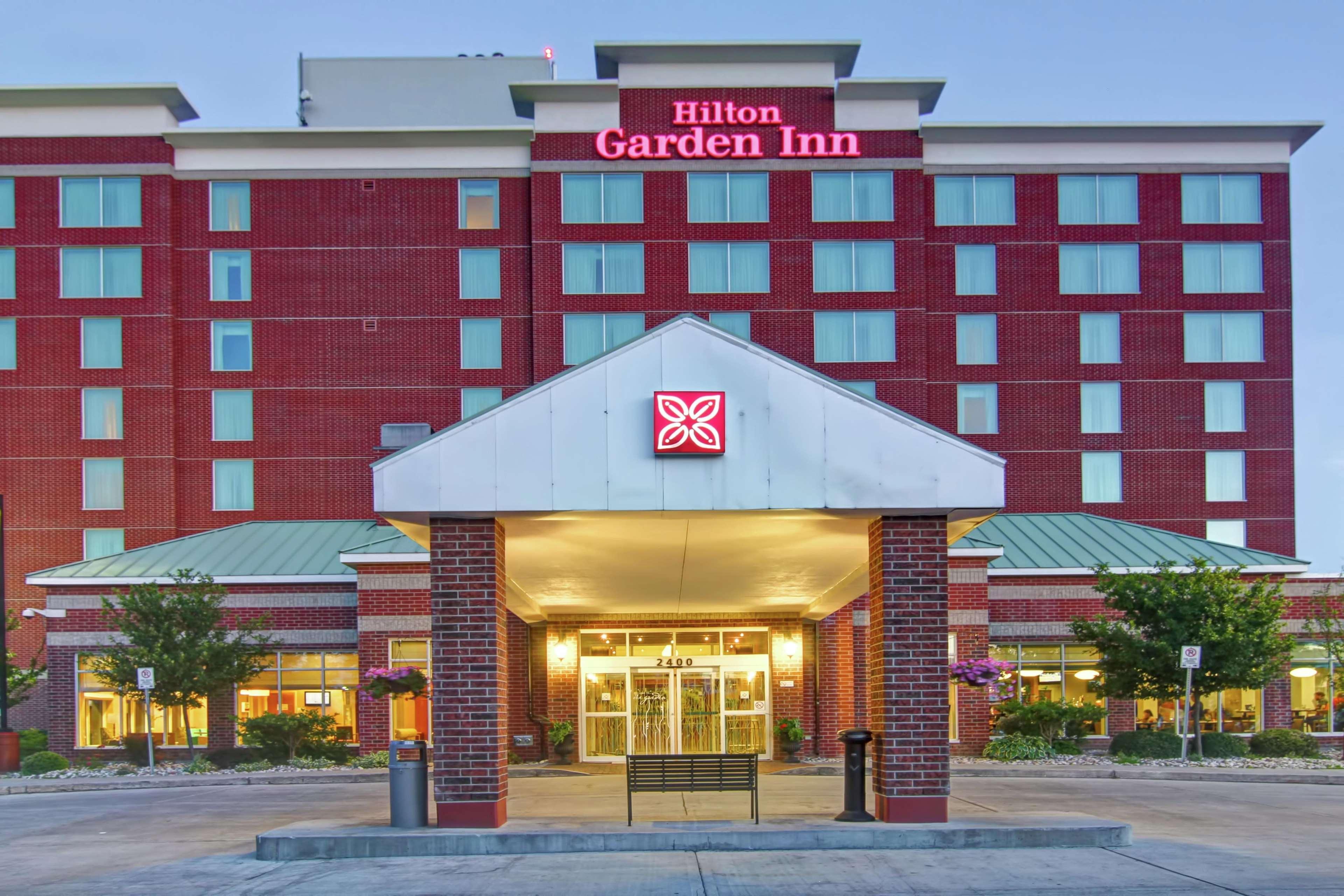 Hilton Garden Inn Ottawa Airport Exterior foto