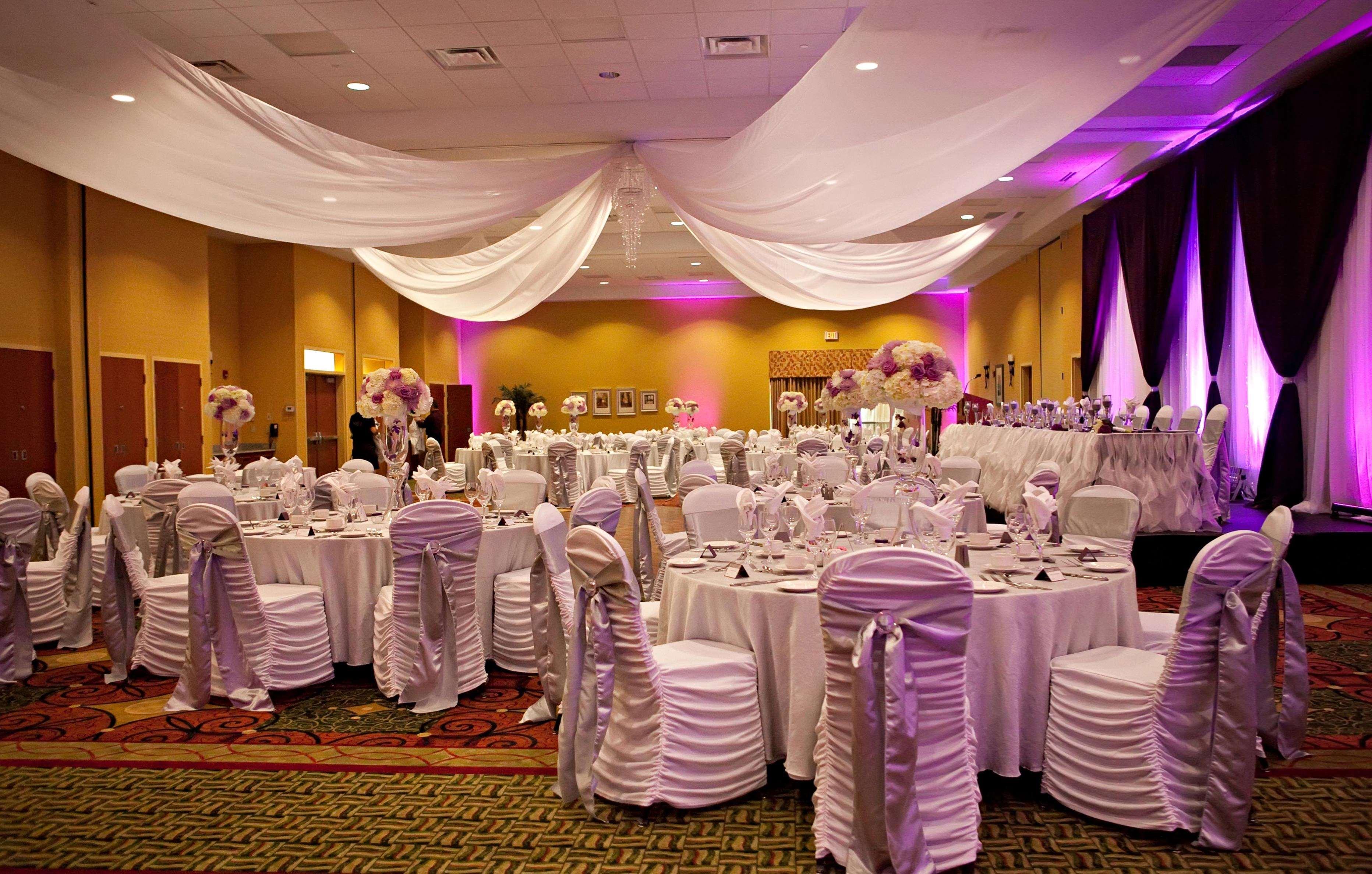 Hilton Garden Inn Ottawa Airport Restaurant foto