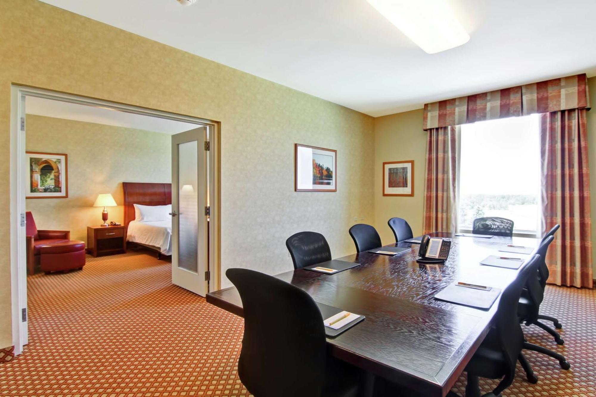 Hilton Garden Inn Ottawa Airport Exterior foto